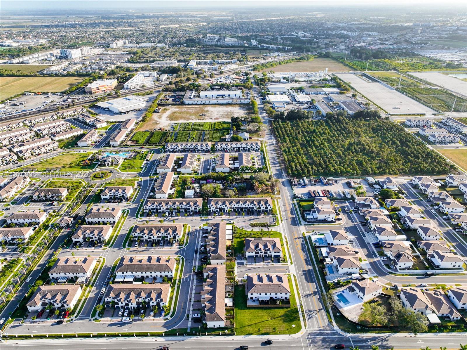 KENDALL ASSEMBLAGE SOUTH - Residential