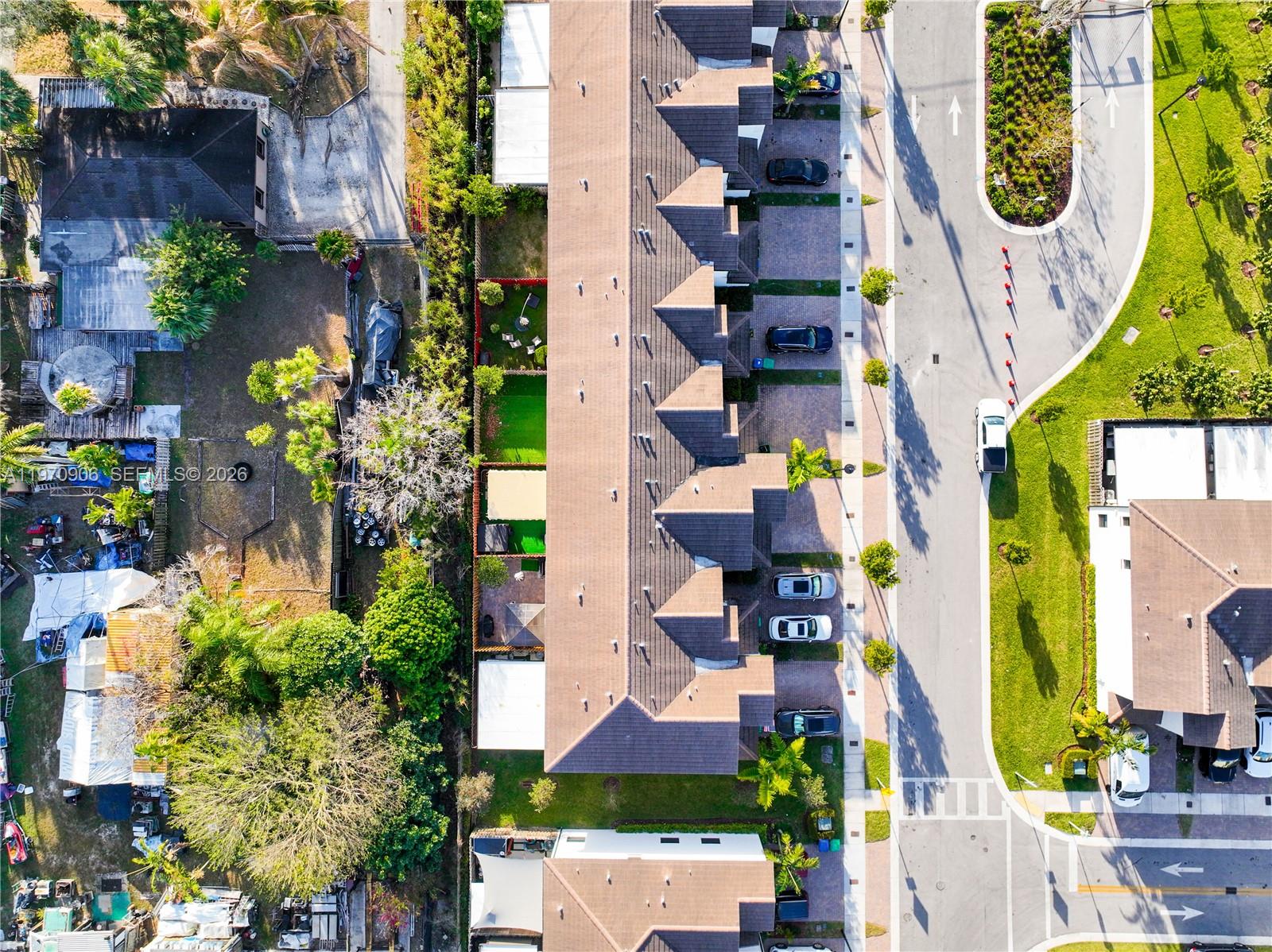 KENDALL ASSEMBLAGE SOUTH - Residential