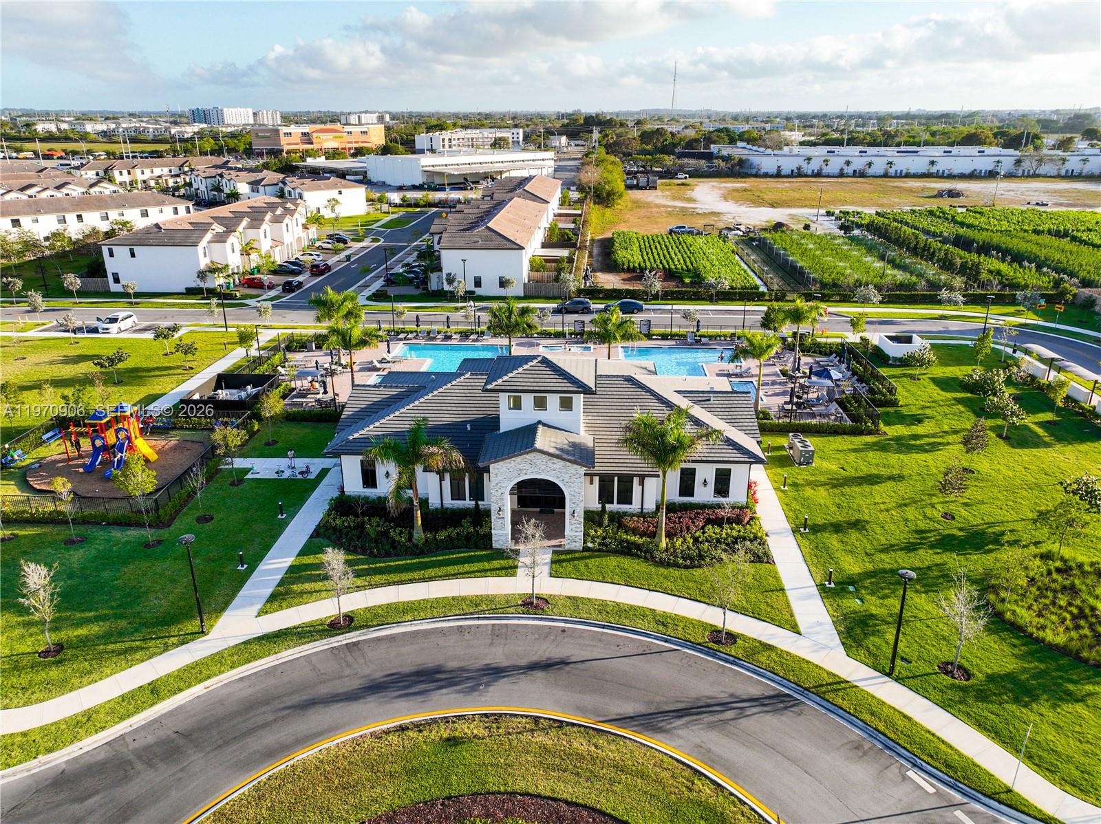 KENDALL ASSEMBLAGE SOUTH - Residential