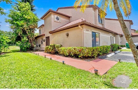 Photo of 3539 W Inverrary Blvd W, Lauderhill, FL 33319 (MLS # A12040076)
