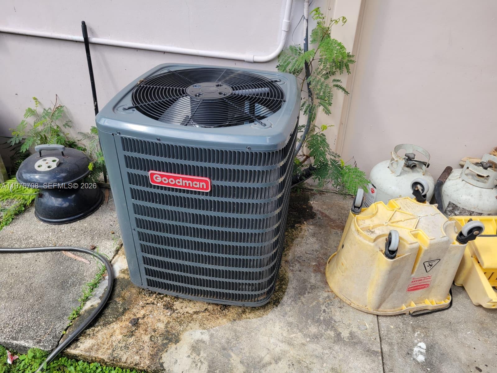 MCCLURE MANORS - Residential Income