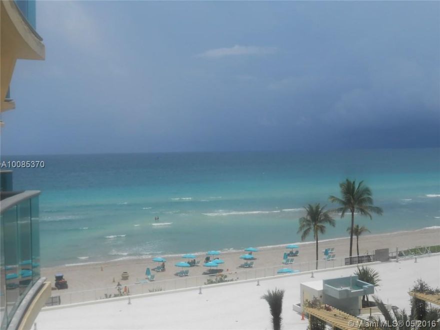 GREAT OCEAN AND POOL VIEWS FROM THIS FULLY FURNISHED 1 BEDROOM/1.5 BATHROOM APARTMENT, OCEANFRONT BUILDING. ENJOY BUILDING ON HOLLYWOOD BEACH WITH FULL SERVICES: 24 HOURS VALET PARKING, SECURITY & CONCIERGE, STATE OF THE ART FITNESS CENTER, POOL TABLE, BUSINESS CENTER, CLUBHOUSE ROOM, CLOSE TO AIRPORTS, SHOPPING CENTERS, GULKFSTREAM VILLAGE, MARGARITAVILLE RESORT, CASINOS....AVAILABLE SEASONALLY (NOV-APR) ALSO OFF-SEASON (MAY-OCT).