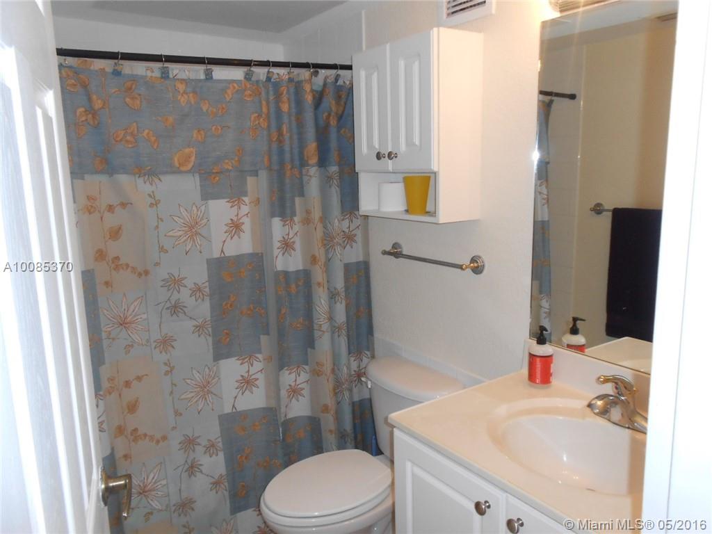 The Wave Condo - Residential Lease