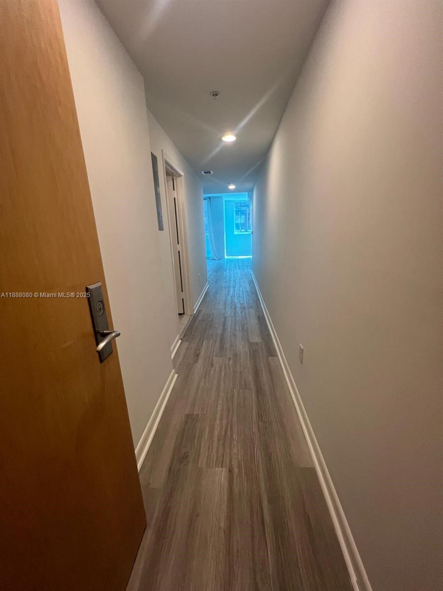 VIZCAYNE NORTH CONDO - Residential