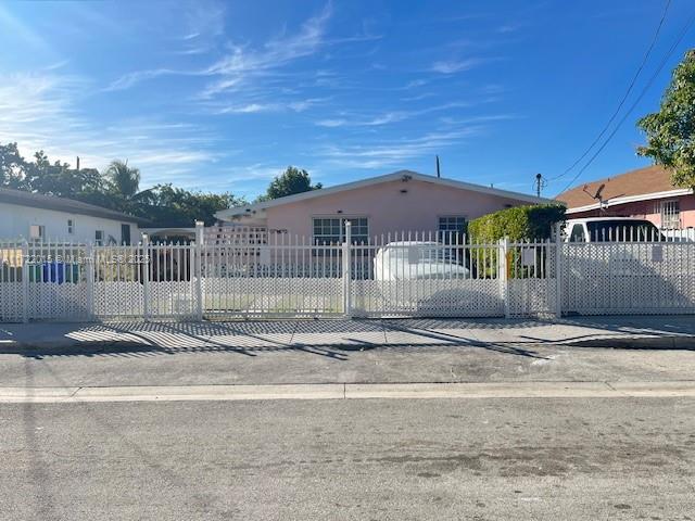 NORTHERN BLVD TRACK - Residential Income