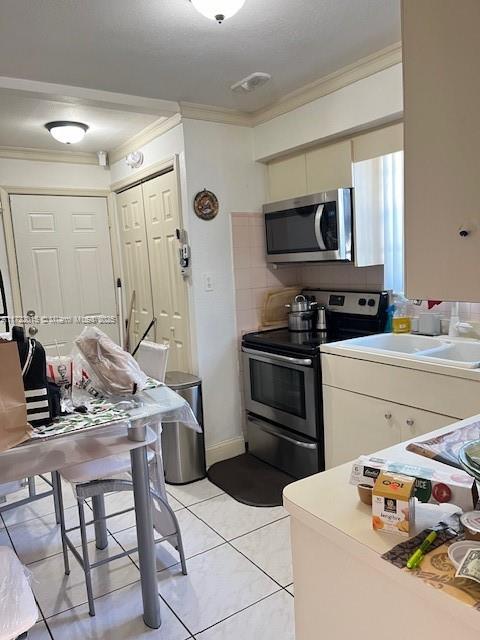 NORTHERN BLVD TRACK - Residential Income