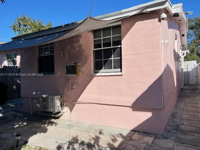 NORTHERN BLVD TRACK - Residential Income