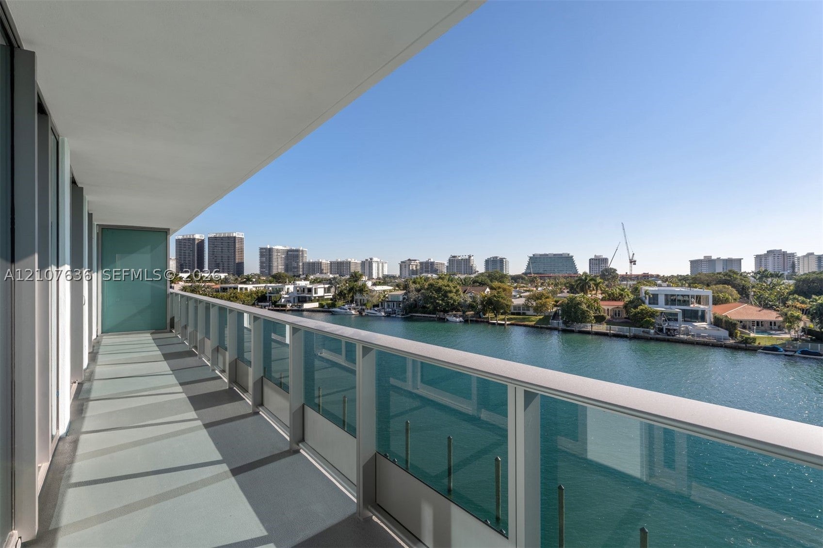 9201 E Bay Harbor Dr 501