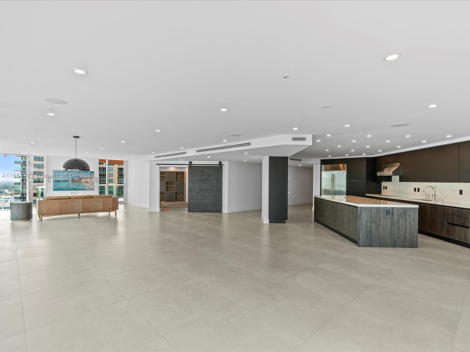 3370 Hidden Bay Dr 2900