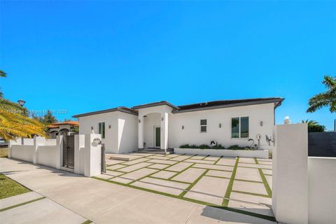 20501 SW 79th Ct Cutler Bay FL 33189