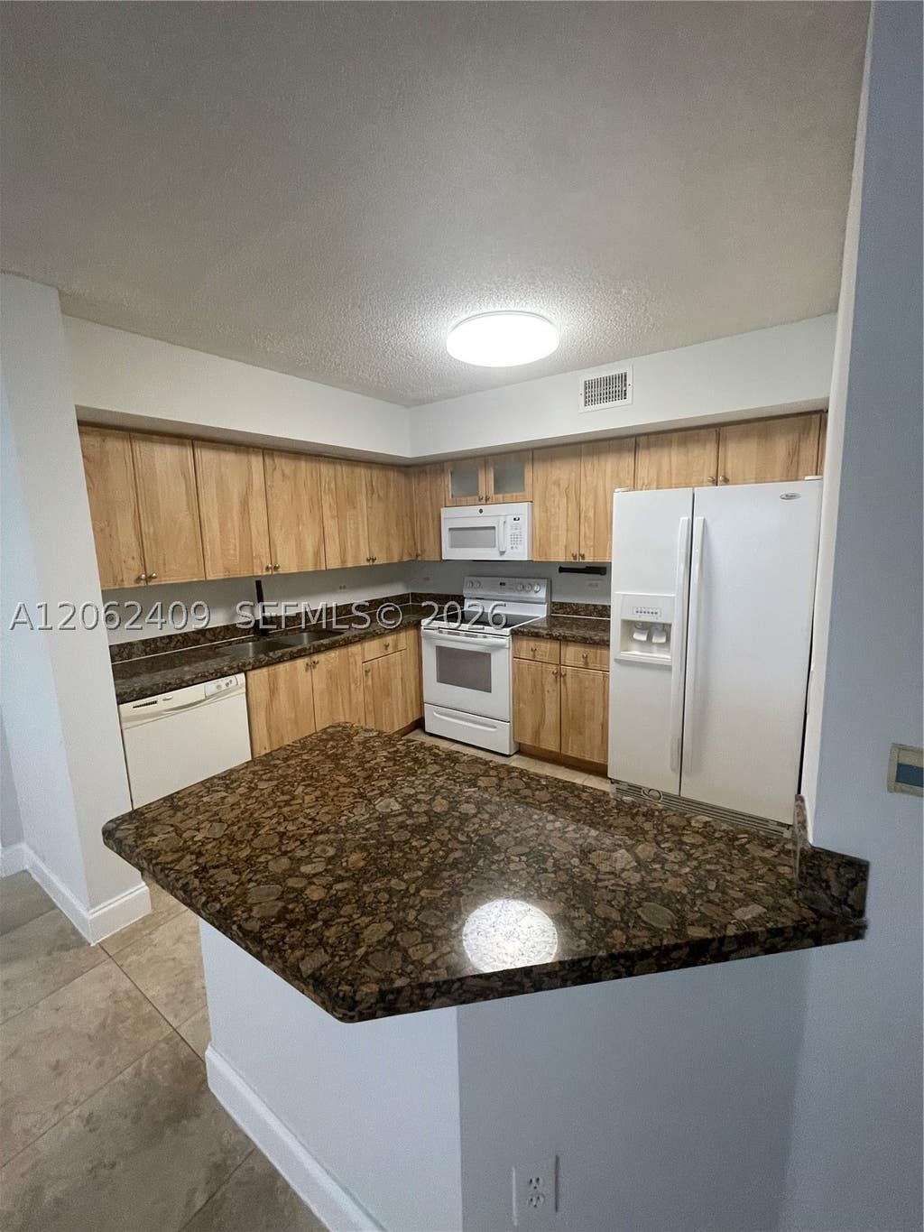 Photo of 3670 N 56th Ave #708, Hollywood, FL 33021 (MLS # A12062409)