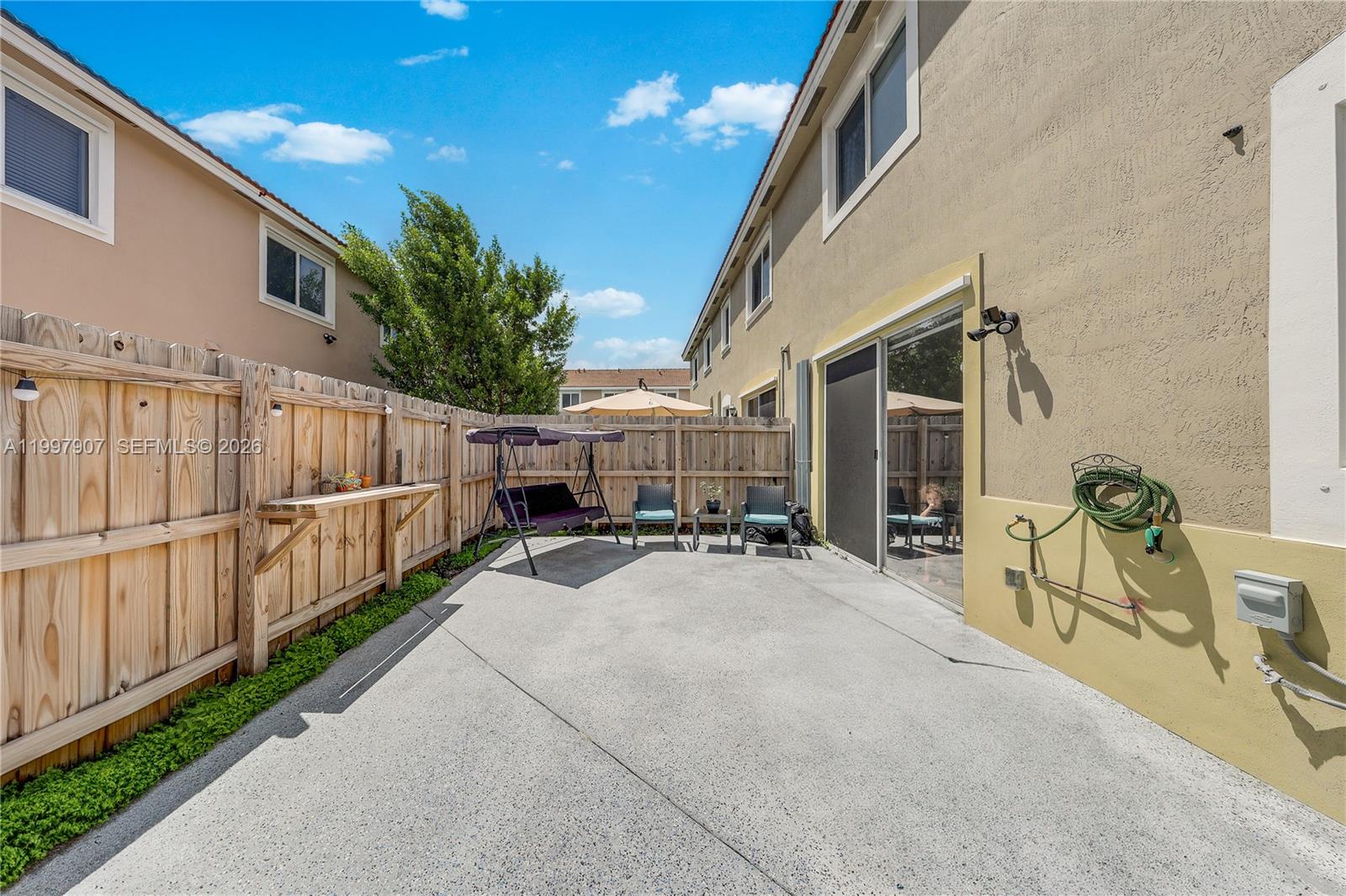 TOWNS AT SEASCAPE - Residential