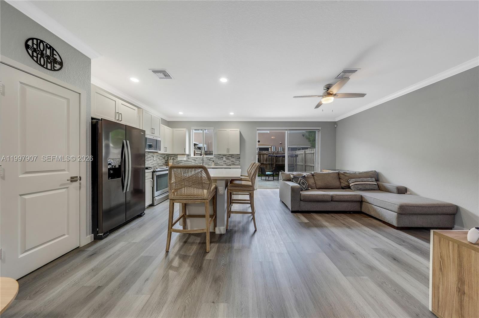 TOWNS AT SEASCAPE - Residential