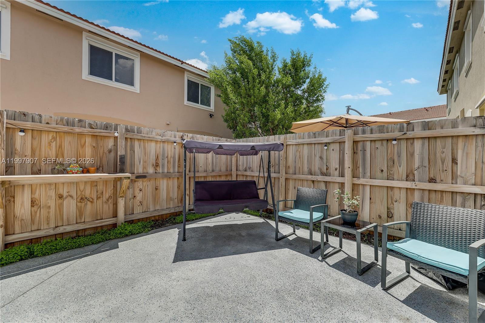 TOWNS AT SEASCAPE - Residential