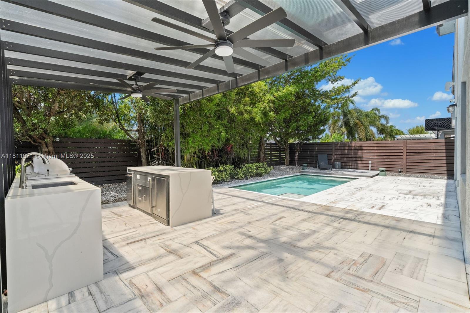 CRESTVIEW WEST - Residential