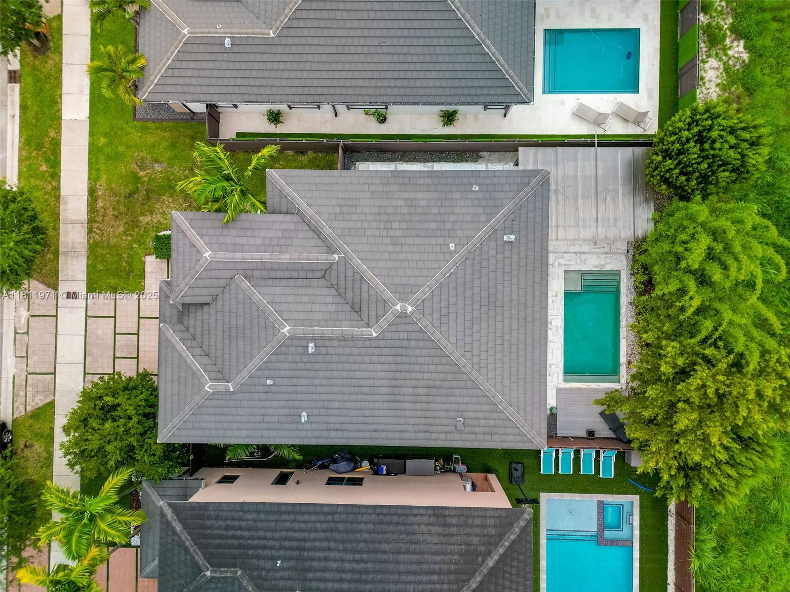 CRESTVIEW WEST - Residential