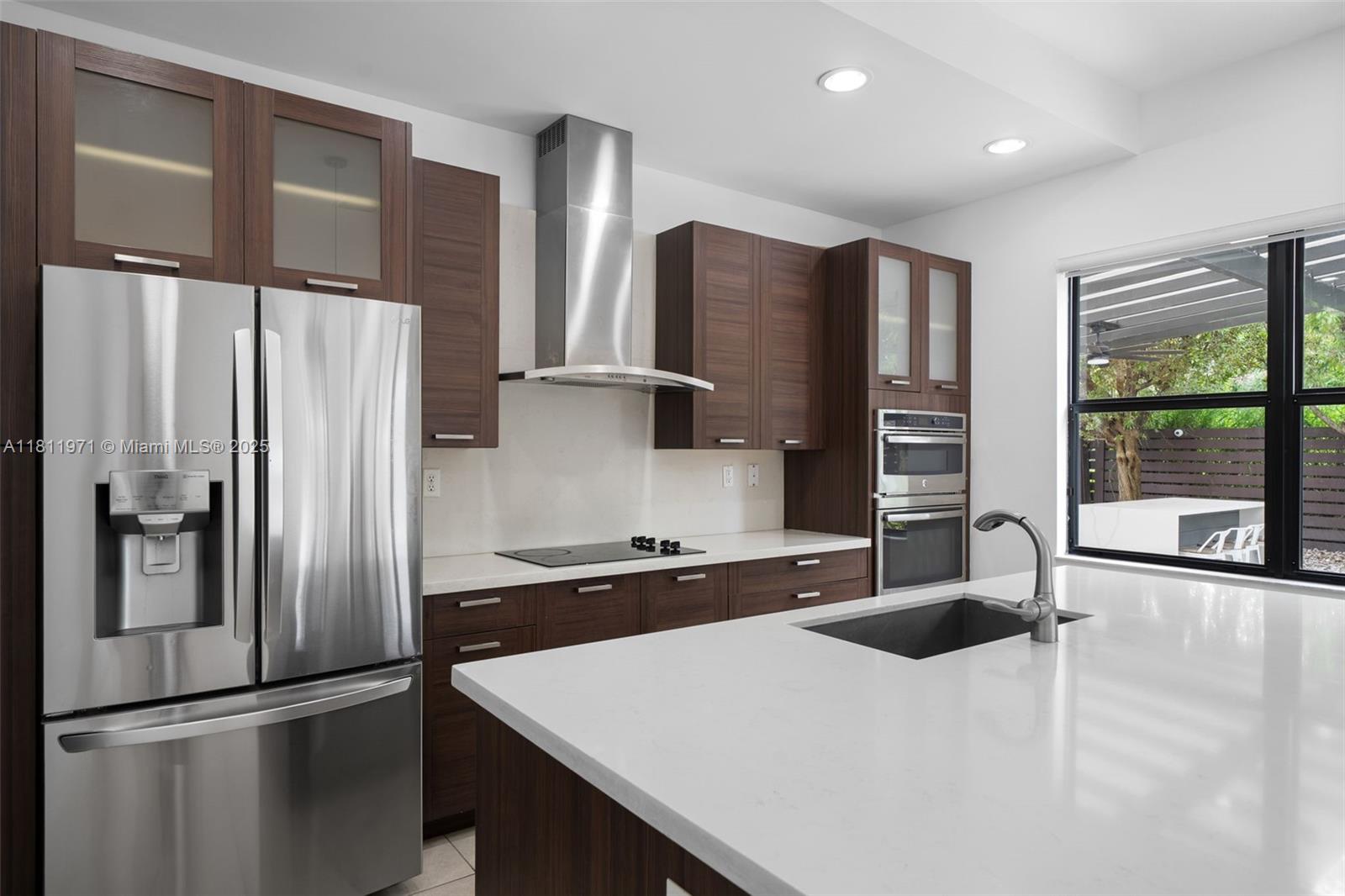 CRESTVIEW WEST - Residential