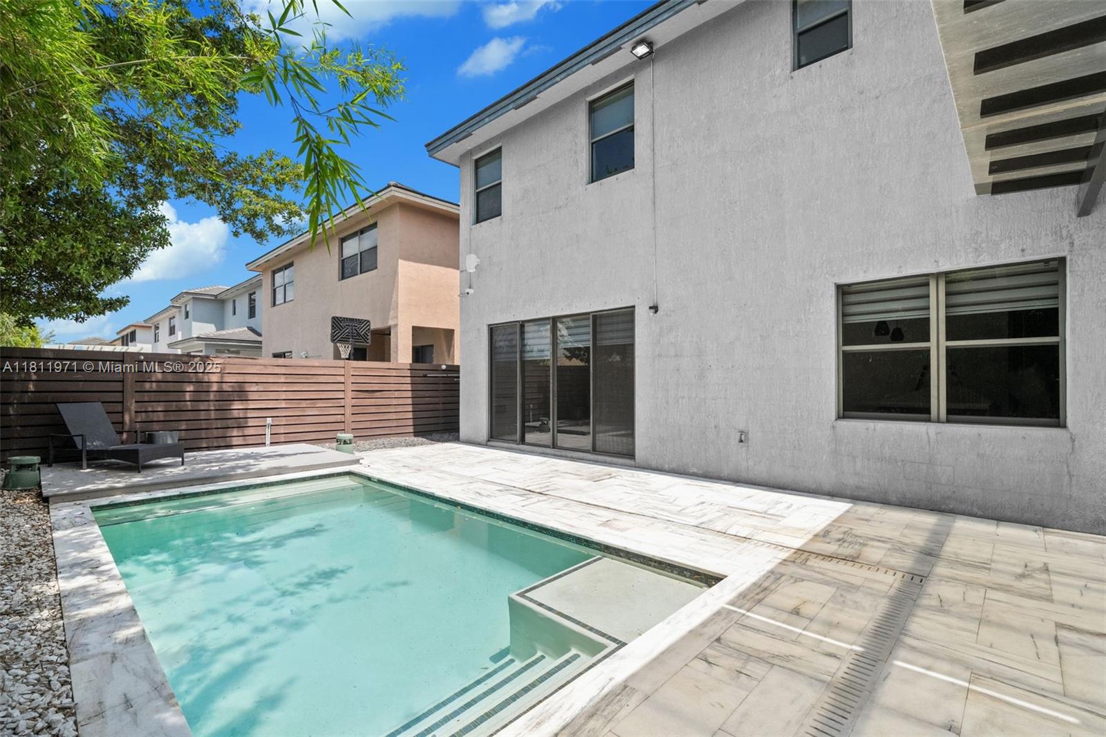 CRESTVIEW WEST - Residential