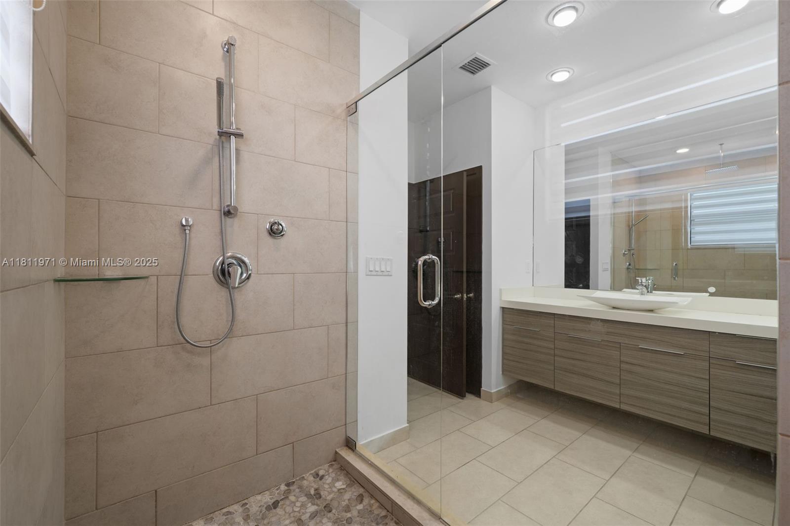 CRESTVIEW WEST - Residential