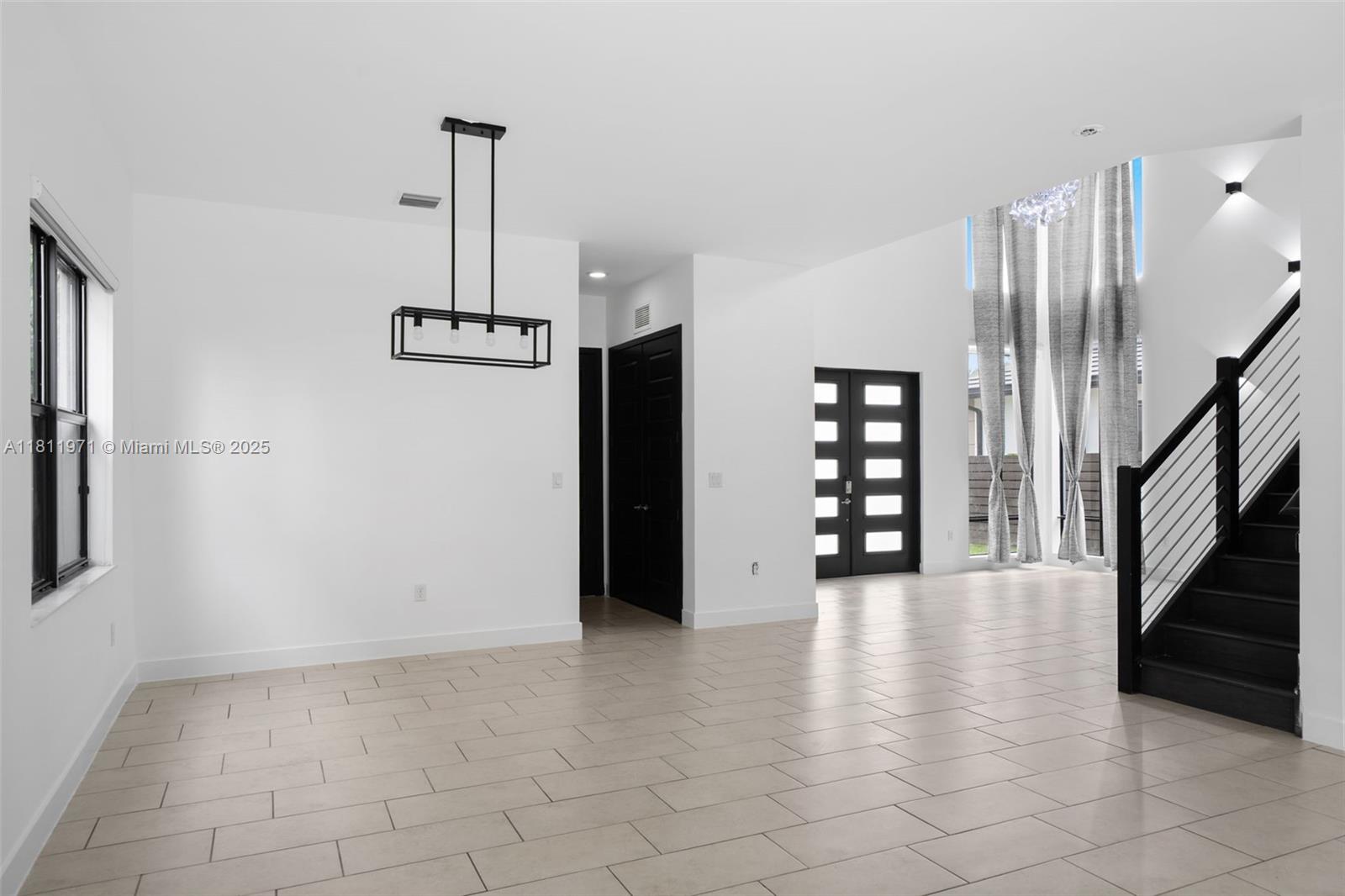 CRESTVIEW WEST - Residential