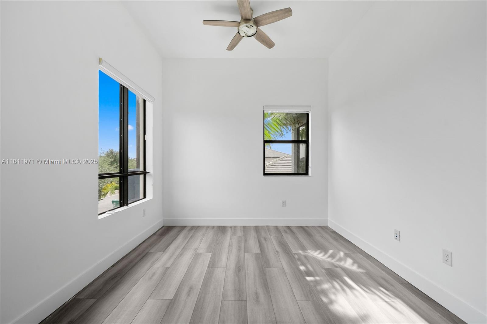 CRESTVIEW WEST - Residential