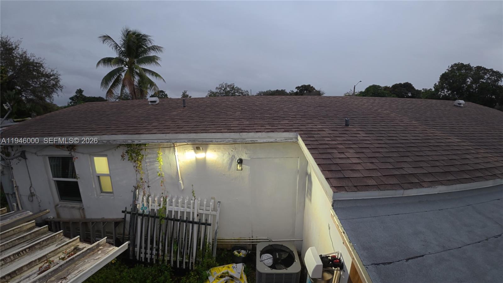 PINE TREE PARK - Residential