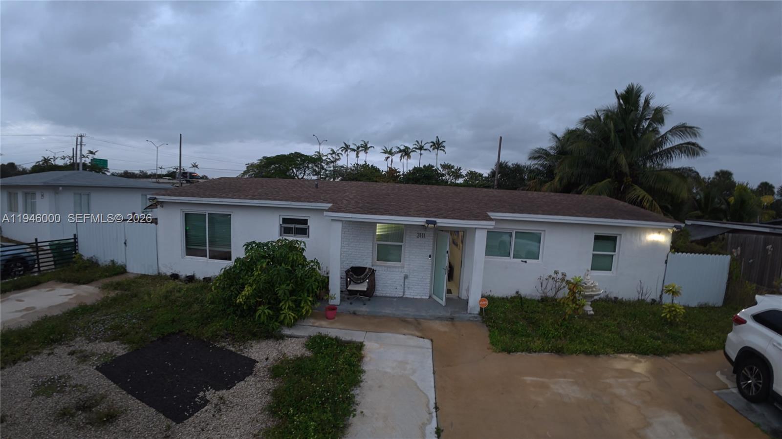 PINE TREE PARK - Residential