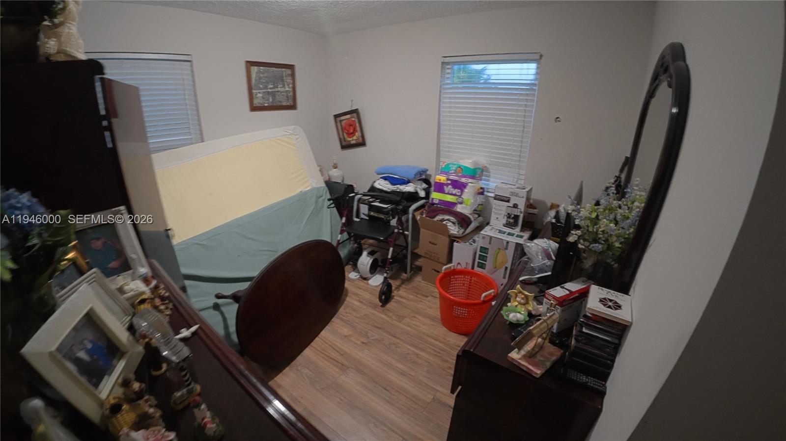 PINE TREE PARK - Residential