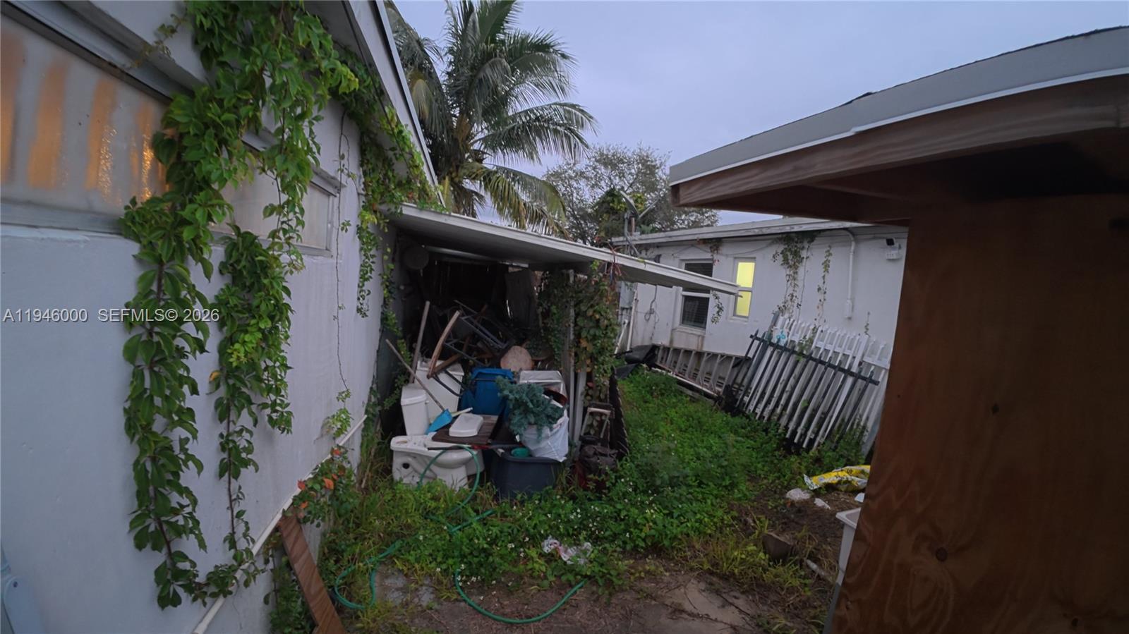 PINE TREE PARK - Residential