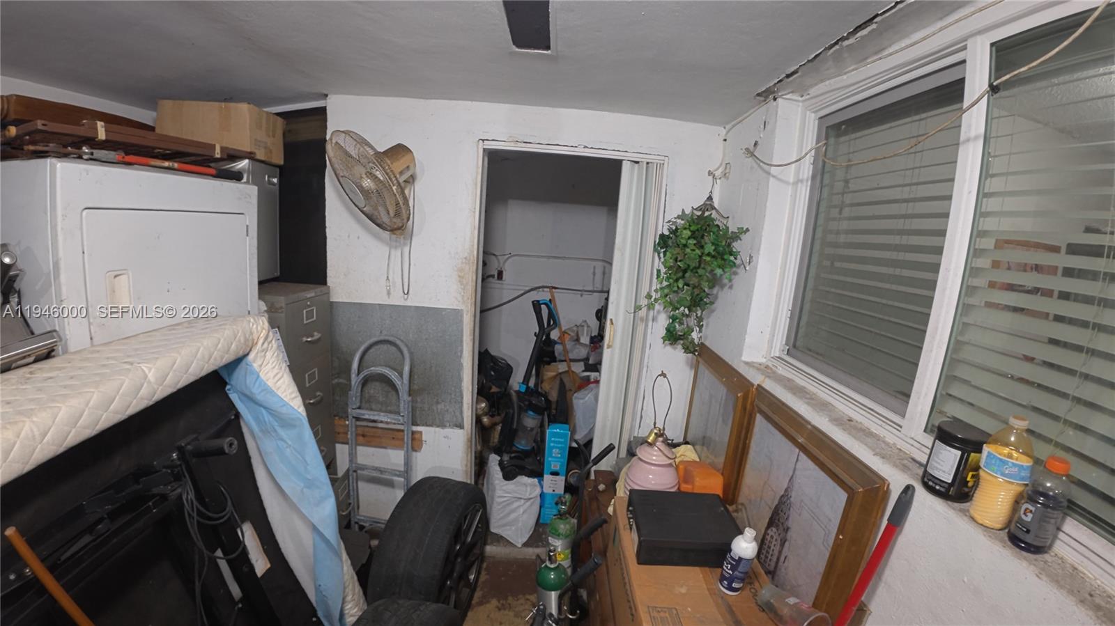 PINE TREE PARK - Residential