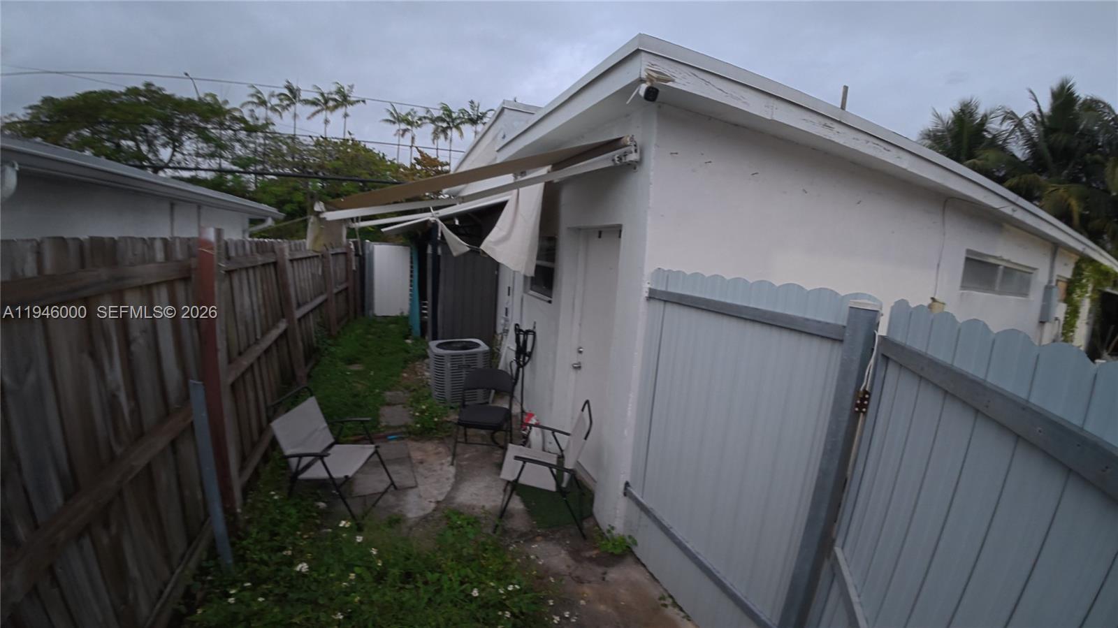 PINE TREE PARK - Residential