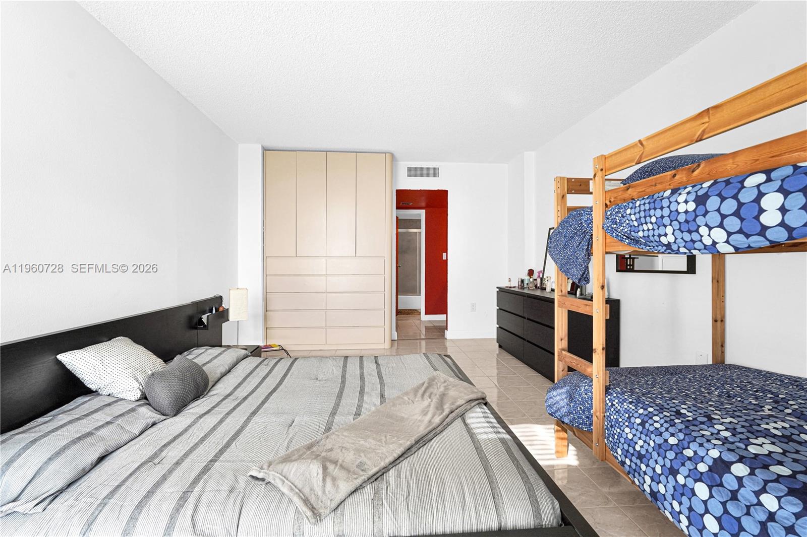 AVENTURA ELDORADO CONDO - Residential