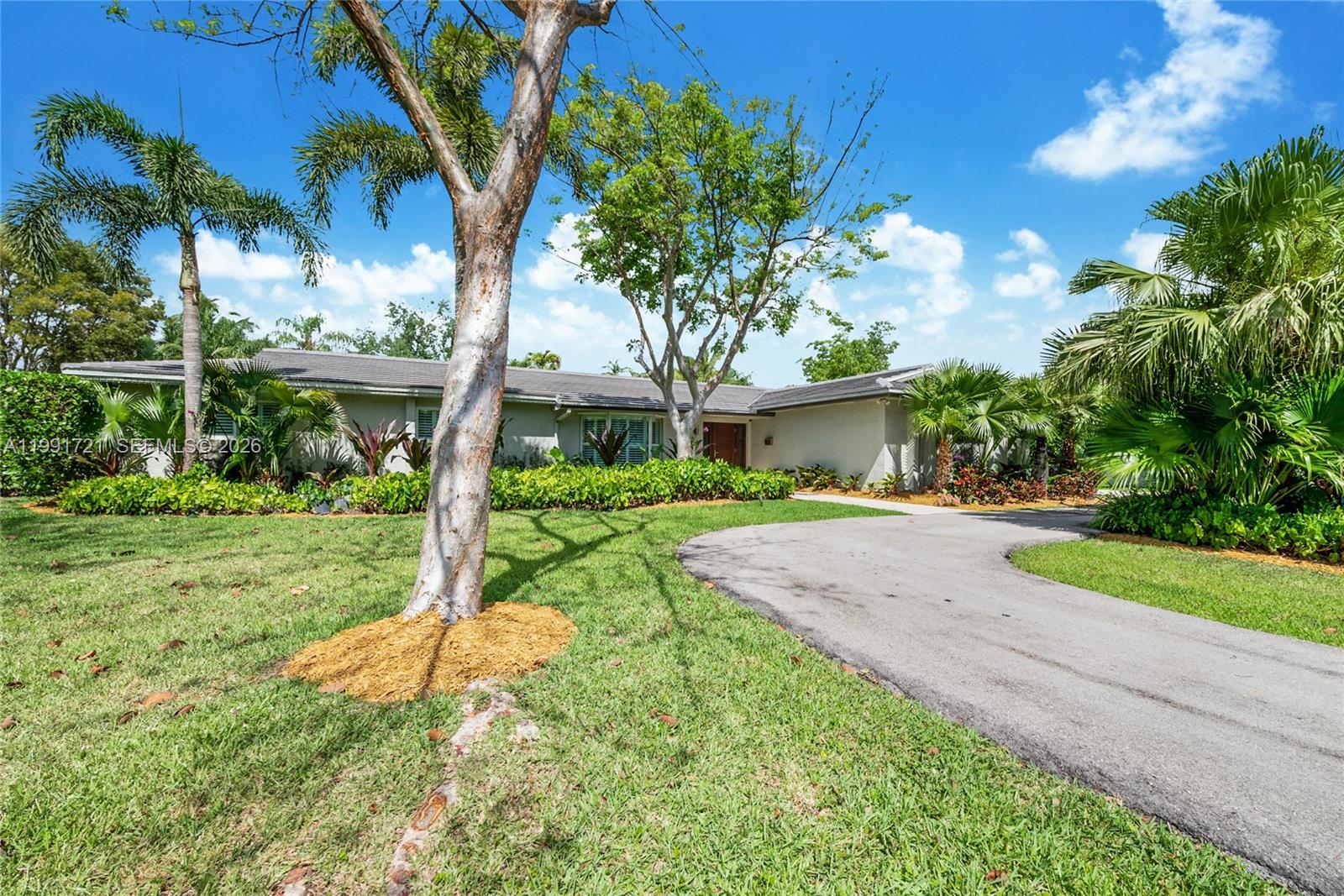 KENDALL EAST - Residential