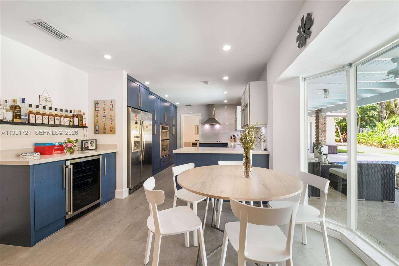 KENDALL EAST - Residential