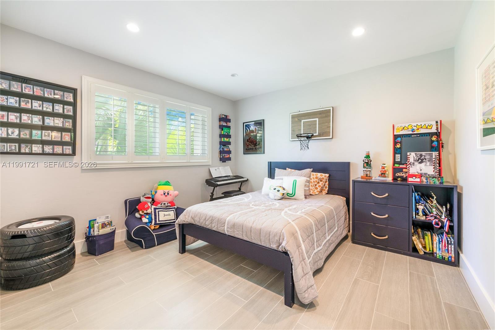 KENDALL EAST - Residential