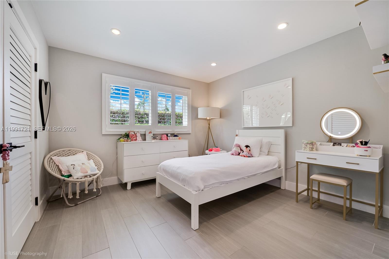 KENDALL EAST - Residential