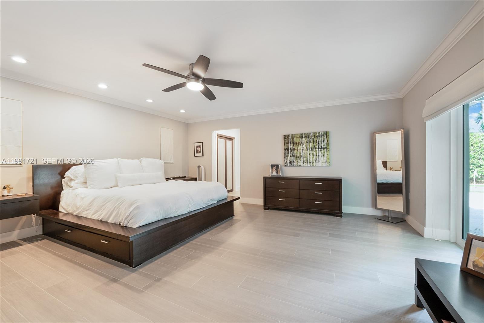 KENDALL EAST - Residential