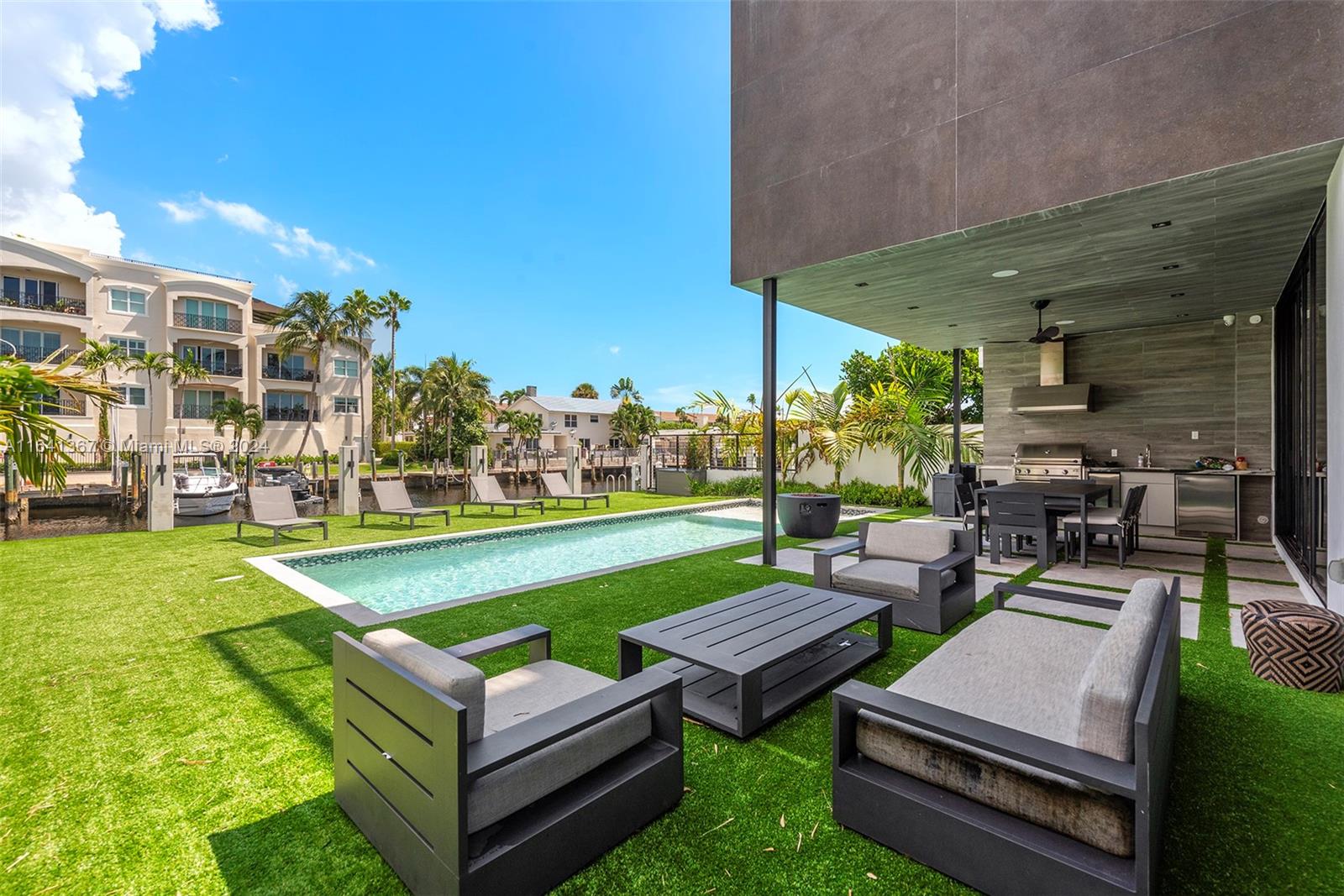 2719 NE 14th St, Fort Lauderdale, FL, 33304/$39,500 2 2719 NE 14th St