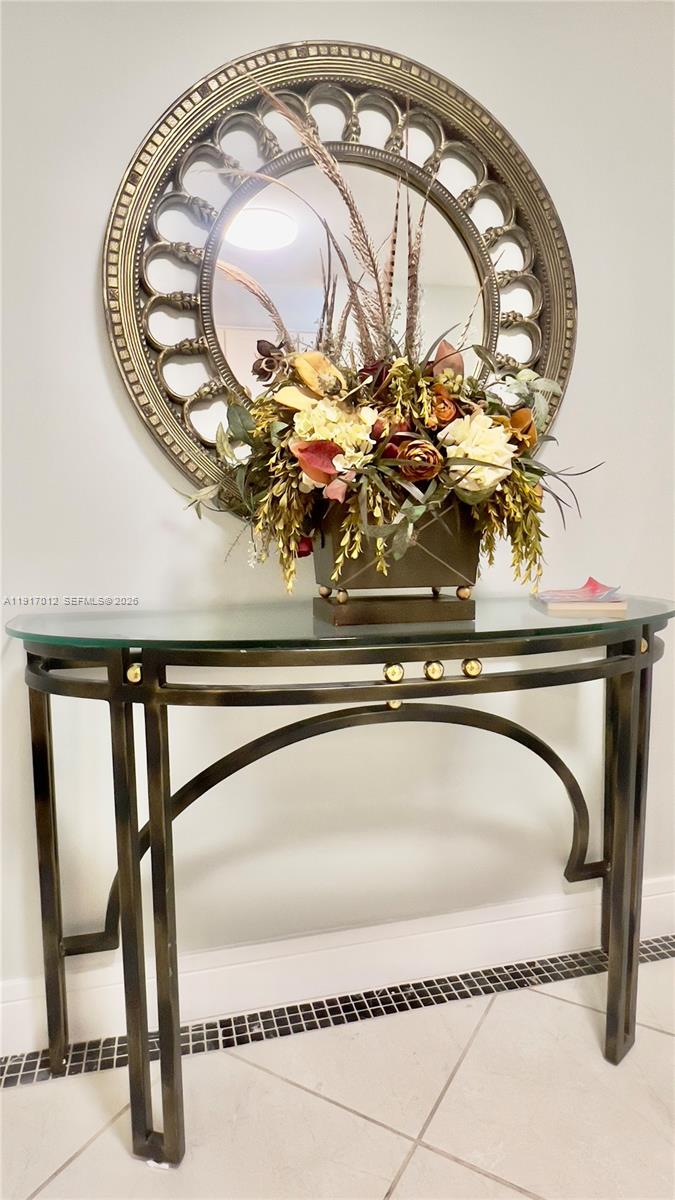 PAR ONE NO 1 A CONDOMINIUM - Residential