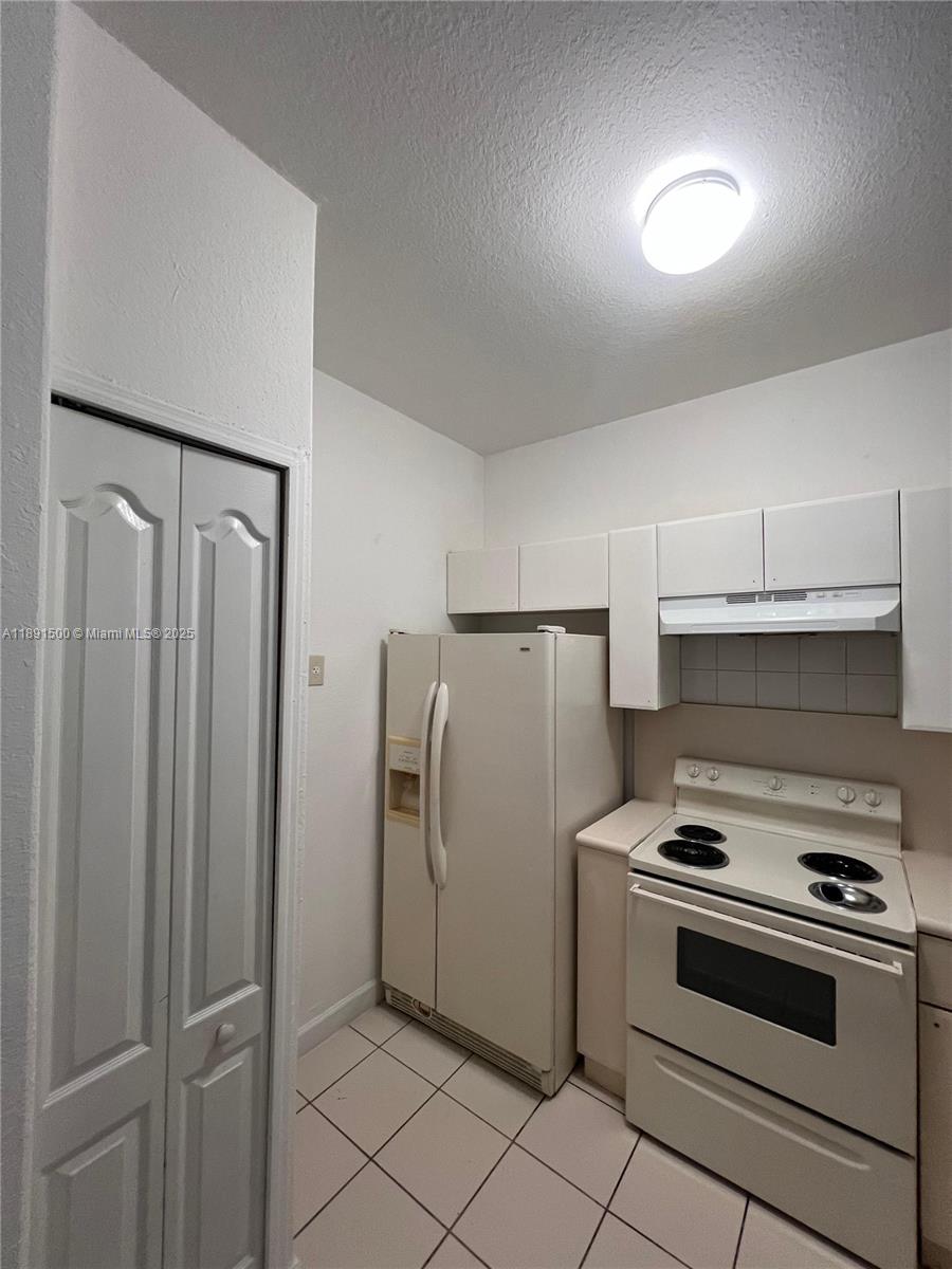 SHOMA CONDO AT KEYS COVE - Residential Lease