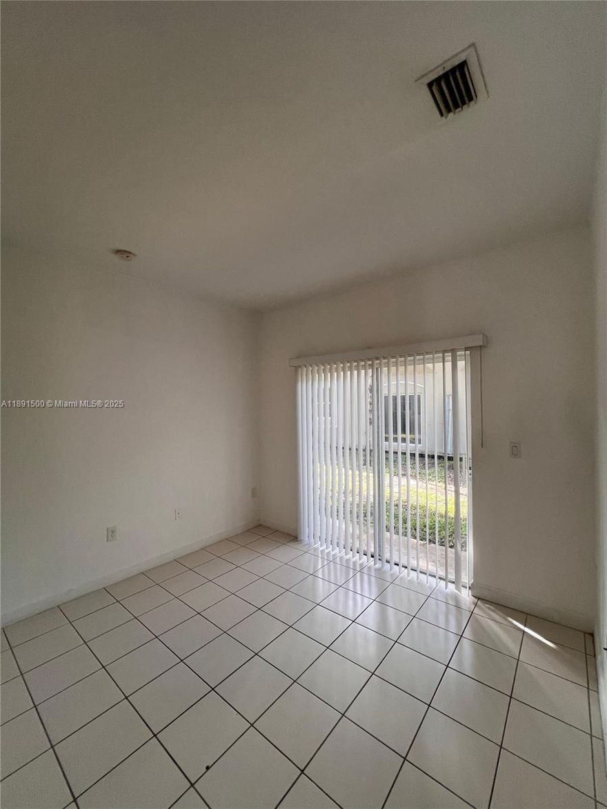 Beautiful first-floor unit located in a gated community in Homestead. Features 2 spacious bedrooms, 2 full bathrooms, and in-unit washer and dryer. Enjoy community amenities including a refreshing pool and well-maintained common areas.