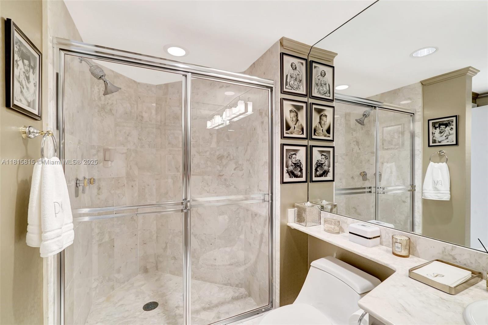 2600 ISL BLVD WILLIAMS IS - Residential