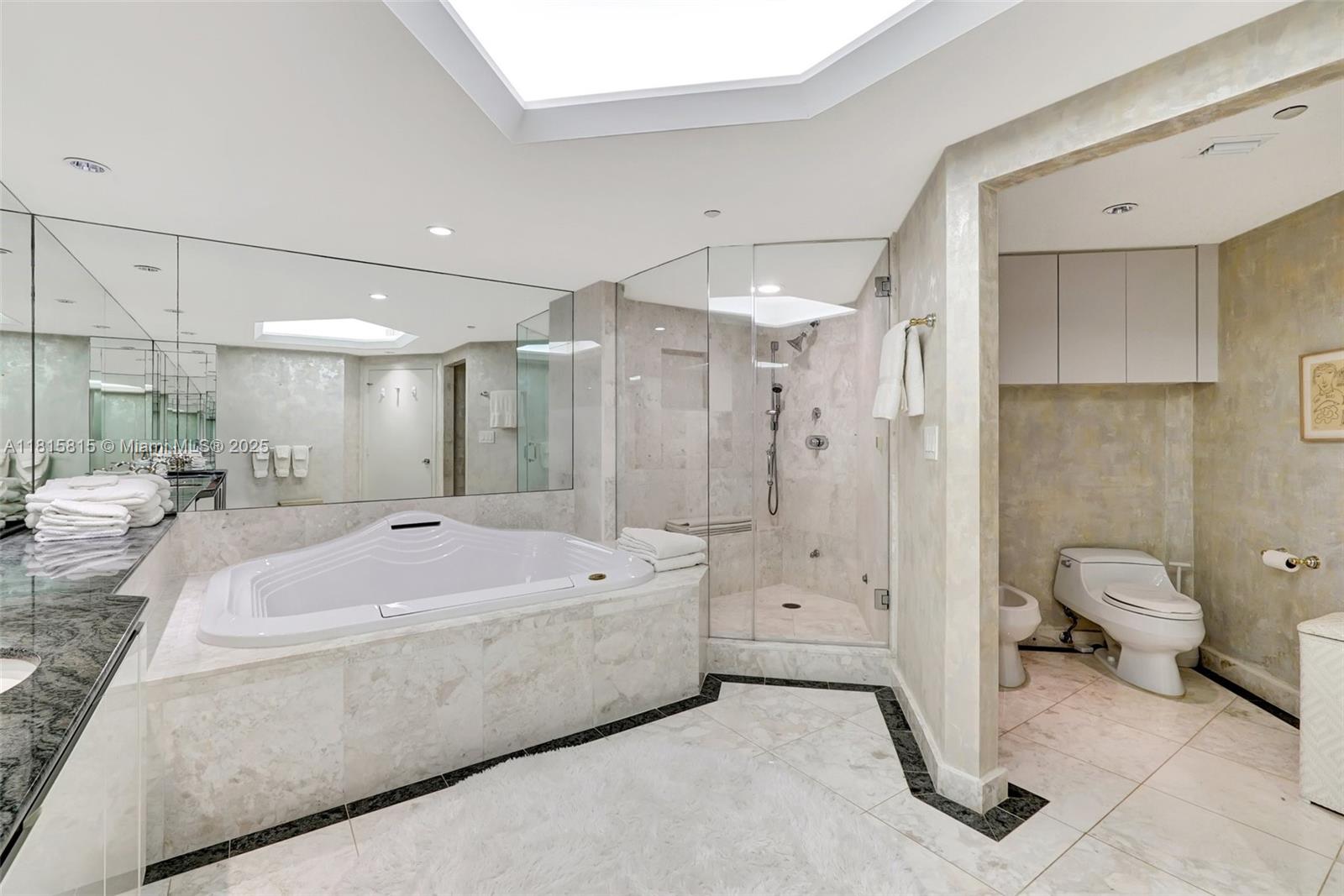 2600 ISL BLVD WILLIAMS IS - Residential