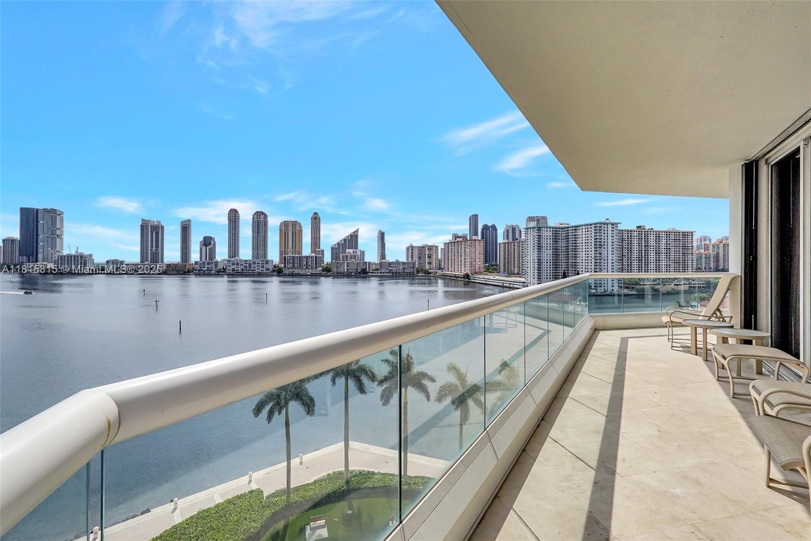 2600 ISL BLVD WILLIAMS IS - Residential