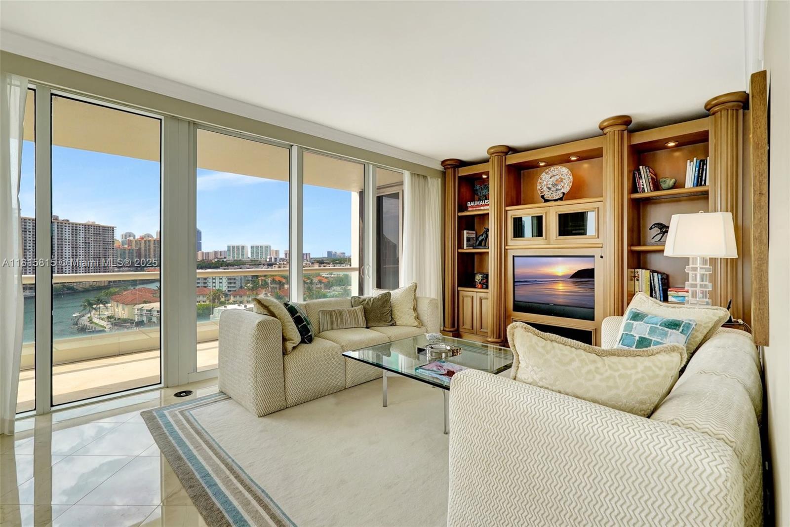 2600 ISL BLVD WILLIAMS IS - Residential