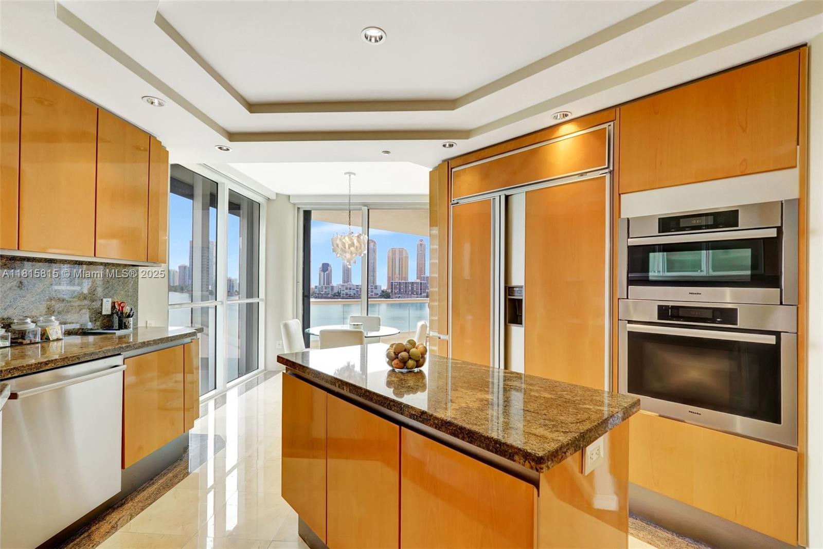 2600 ISL BLVD WILLIAMS IS - Residential