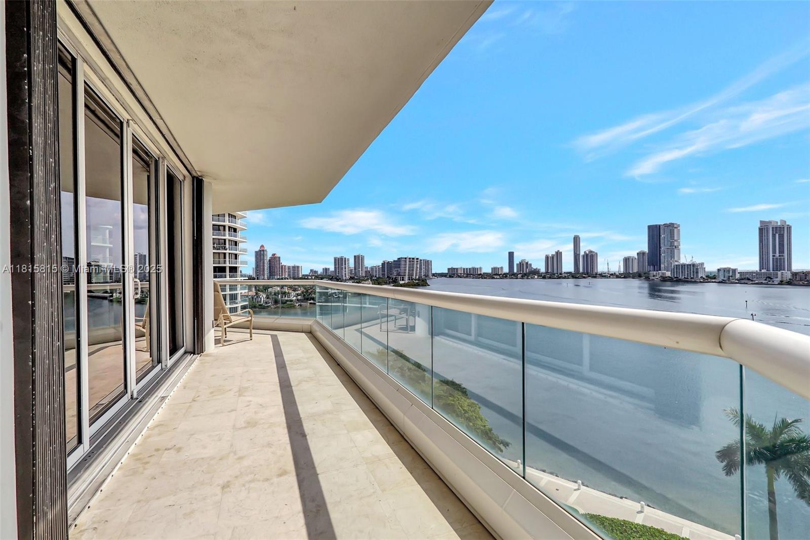 2600 ISL BLVD WILLIAMS IS - Residential