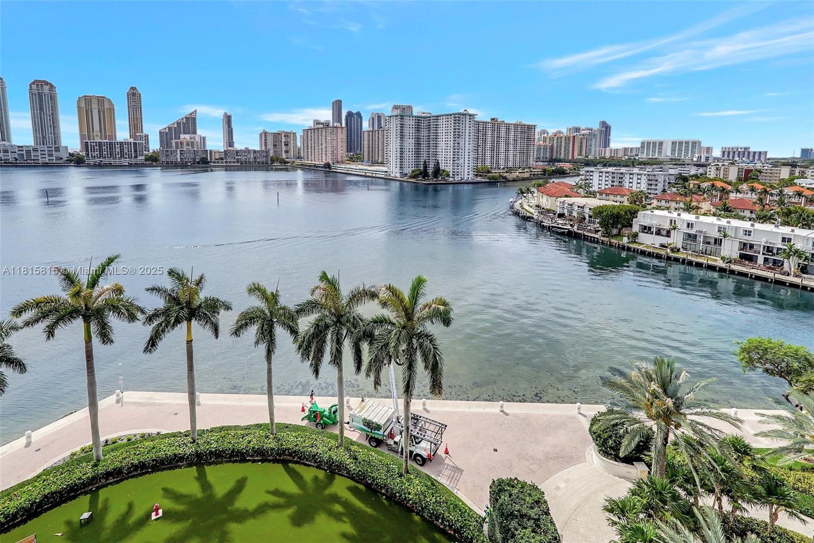 2600 ISL BLVD WILLIAMS IS - Residential