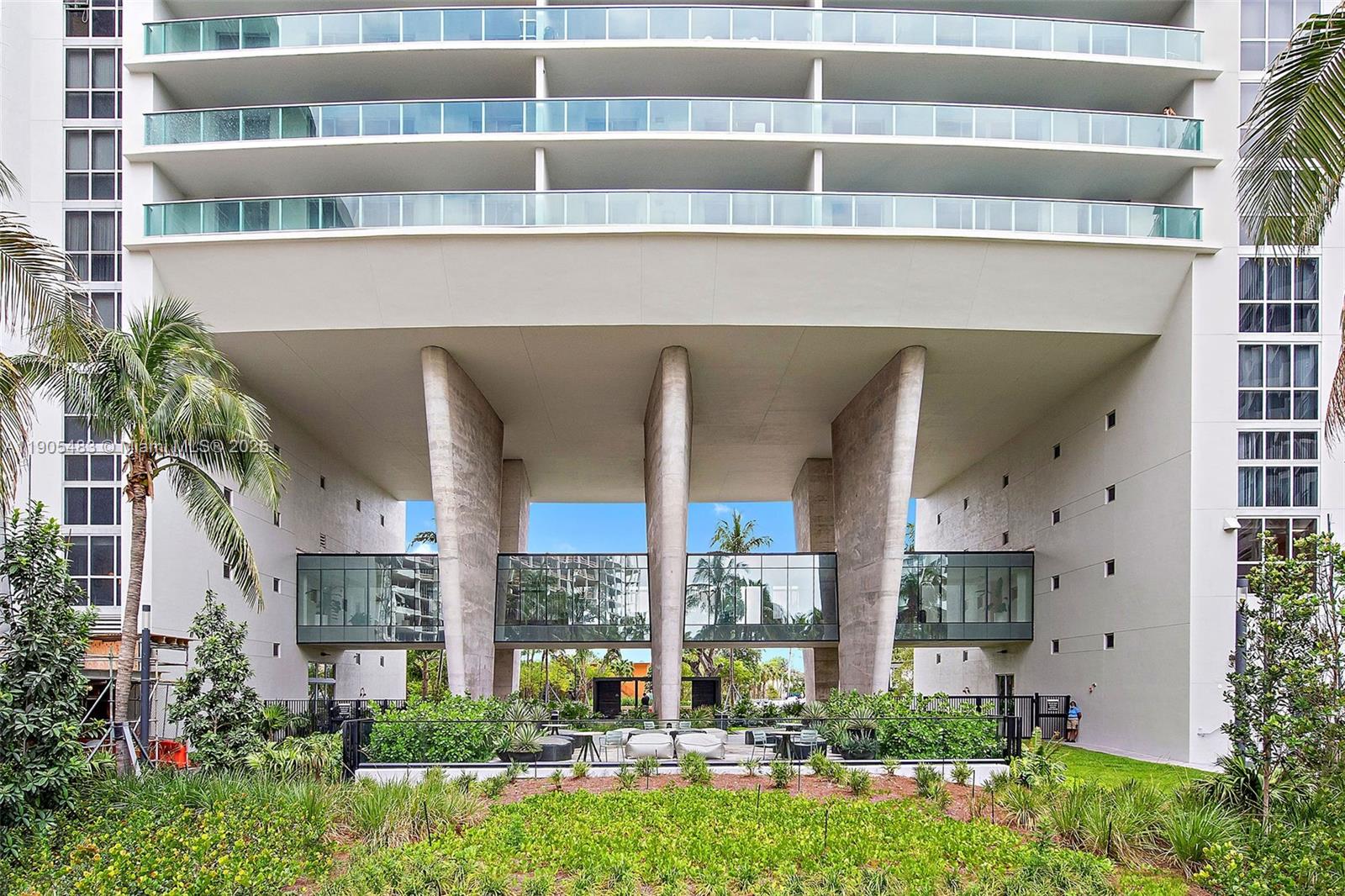 Flamingo Point - Residential Lease