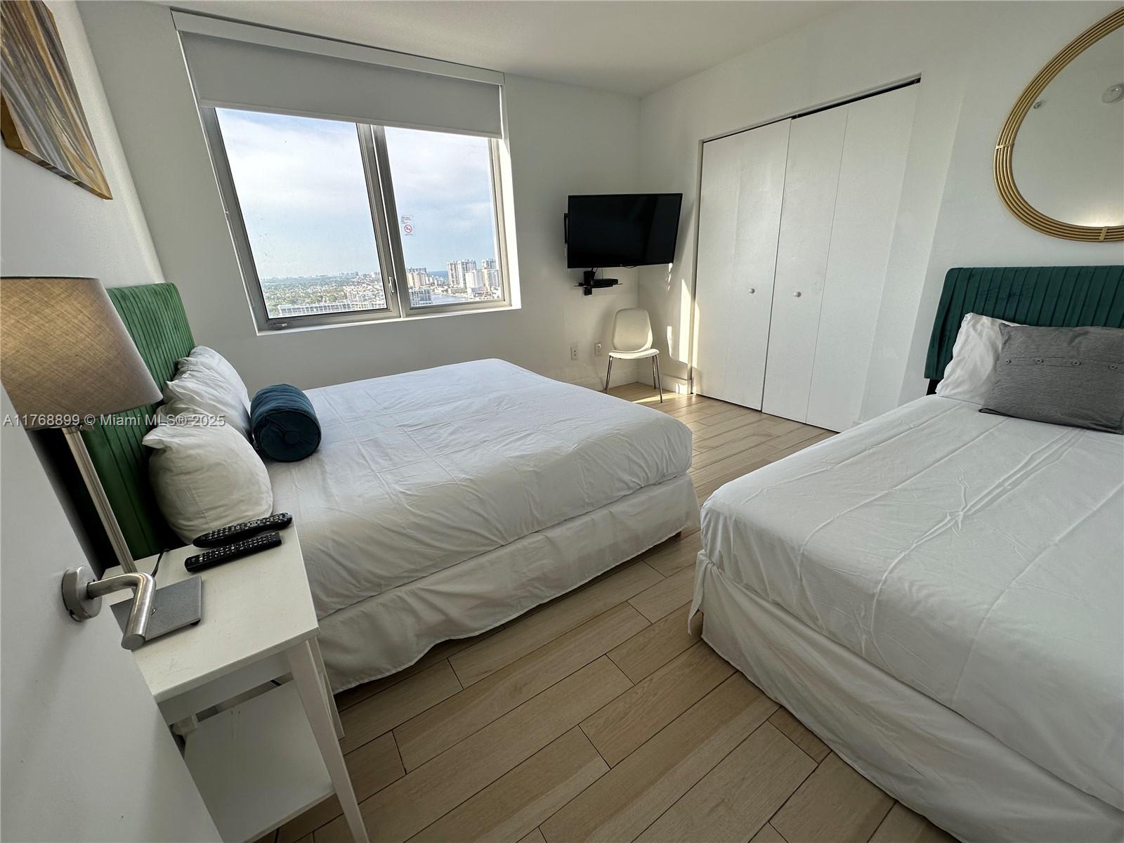 BEACHWALK CONDOMINIUM - Residential